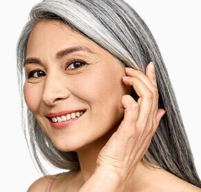 Revision facelift model 01, Dr Jeremy Richardson Specialist Plastic Surgeon Melbourne